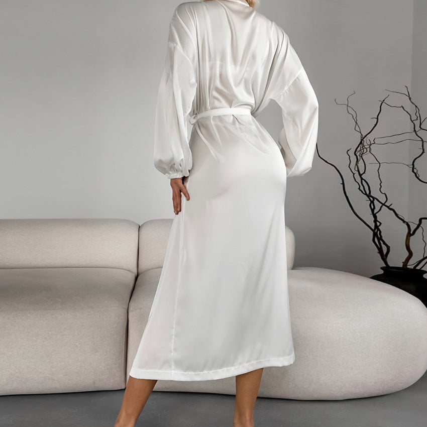 Damen Satin-Morgenmantel mit eleganten Puffärmeln und taillierbarem Gürtel Heidi-Mode