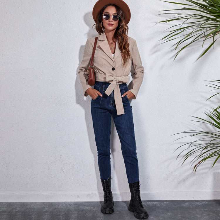 Damen Cropped Blazer mit Taillengürtel und modernem Schnitt Heidi-Mode