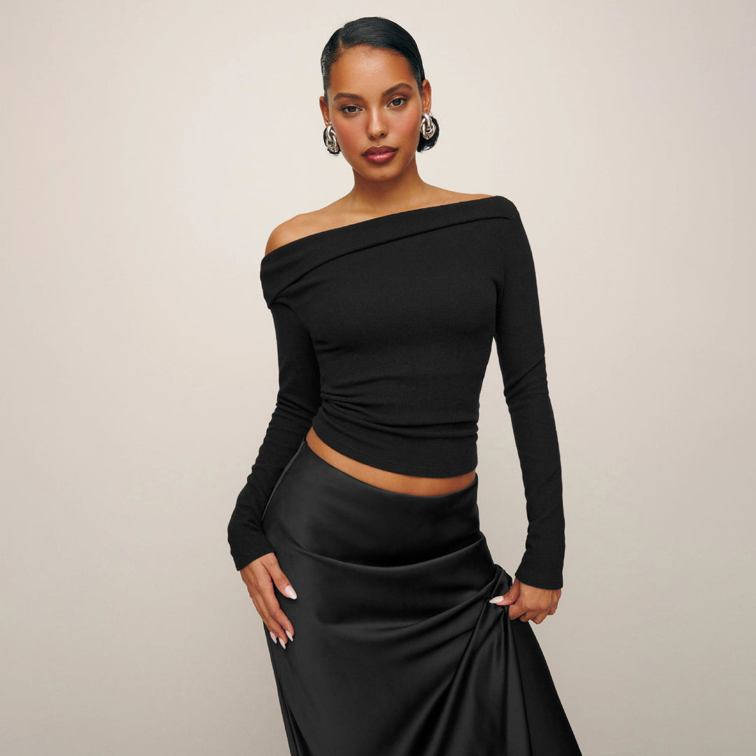 Damen Elegantes Langarmoberteil mit schrägem Ausschnitt und figurbetontem Schnitt Heidi-Mode