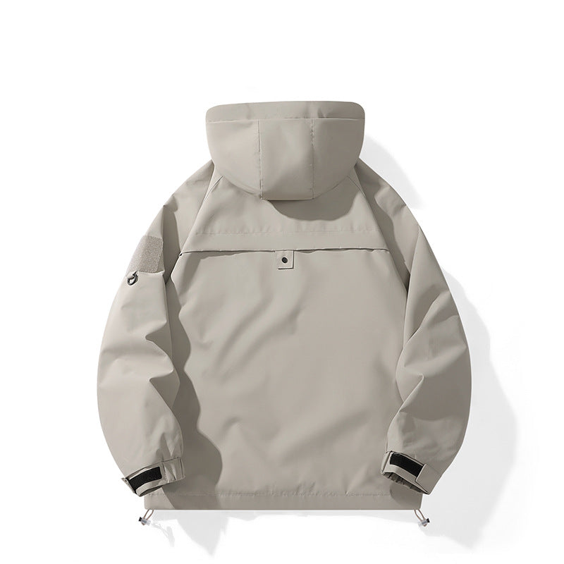 Damen technische Outdoor-Jacke mit verstellbarem Kapuzendesign und praktischen Taschen Heidi-Mode