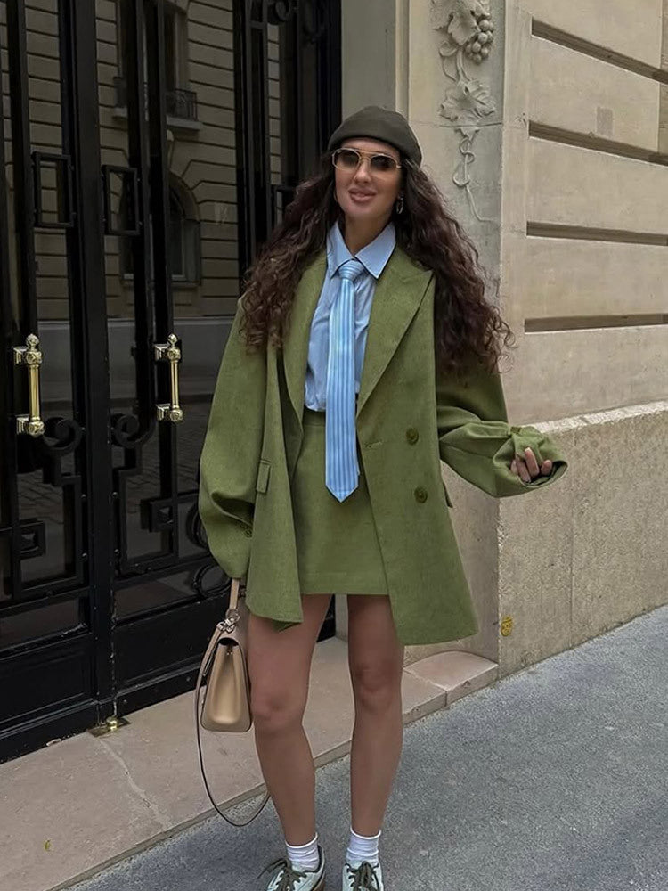 Damen Elegante Blazerjacke mit strukturiertem Stoff und passendem Minirock Heidi-Mode