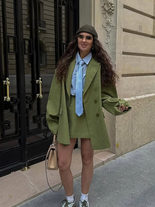 Damen Elegante Blazerjacke mit strukturiertem Stoff und passendem Minirock Heidi-Mode