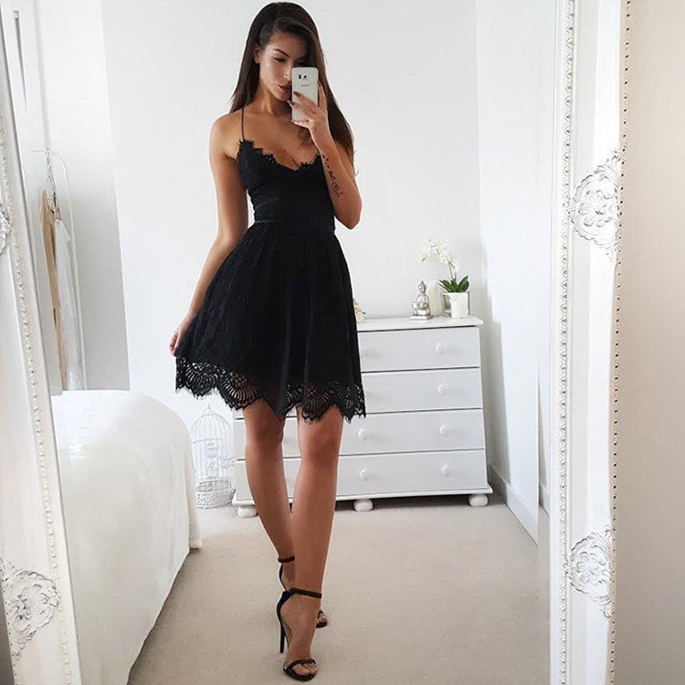 Damen Spitzenkleid mit verführerischem V-Ausschnitt und elegantem Spitzenbordüre Heidi-Mode