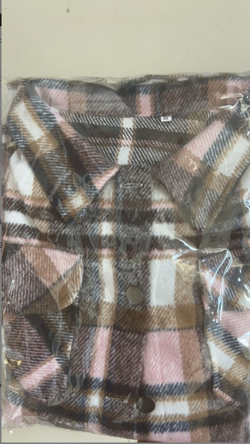 Damen Karobluse mit aufgesetzten Taschen und modernem Schnitt Heidi-Mode