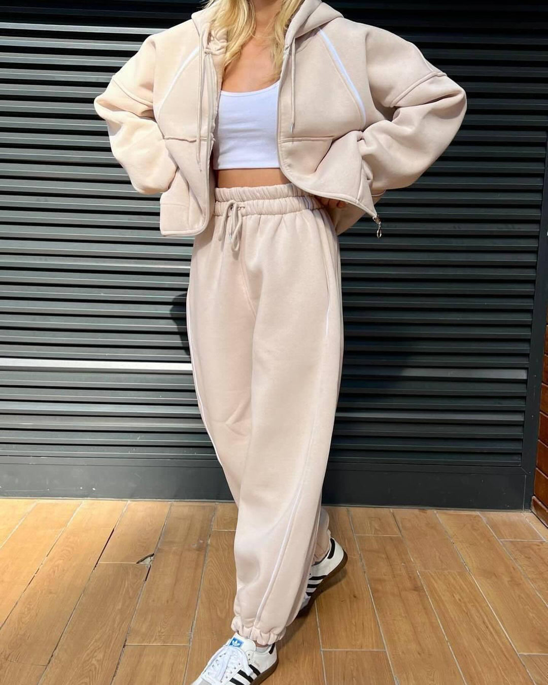 Damen Sportliches Set aus Hoodie und lässiger Jogginghose mit Kordelzug Heidi-Mode