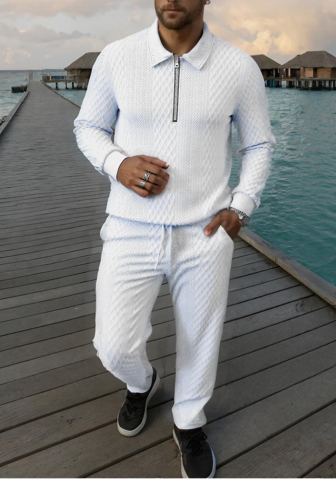 Herren Elegantes Strickanzug aus atmungsaktivem Material mit Stehkragen Heidi-Mode