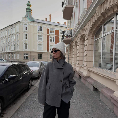 Damen Oversized Winterjacke mit hohem Kragen und Knopfverschluss Heidi-Mode