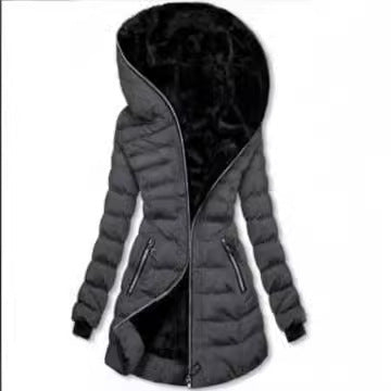 Damen gefütterte Winterjacke mit hohem Kragen und stilvollen Reißverschlusstaschen Heidi-Mode