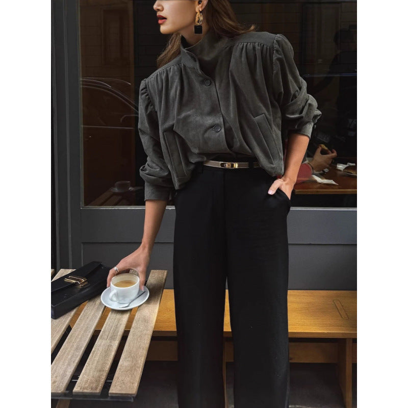 Damen elegante Jacke mit strukturierten Puffärmeln und Knopfdetail Heidi-Mode