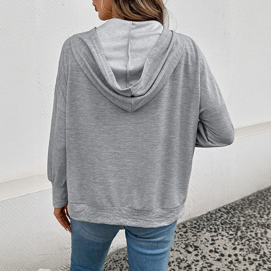 Damen Lässiger Kapuzenpullover mit Knopfleiste und praktischen Taschen Heidi-Mode