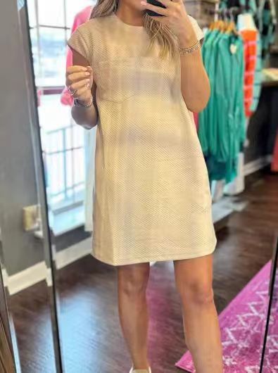 Damen lässiges T-Shirt-Kleid mit einem stilvollen strukturierten Design Heidi-Mode