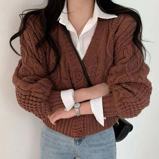 Damen Grobstrickcardigan mit voluminösen Ärmeln und strukturierter Oberfläche Heidi-Mode