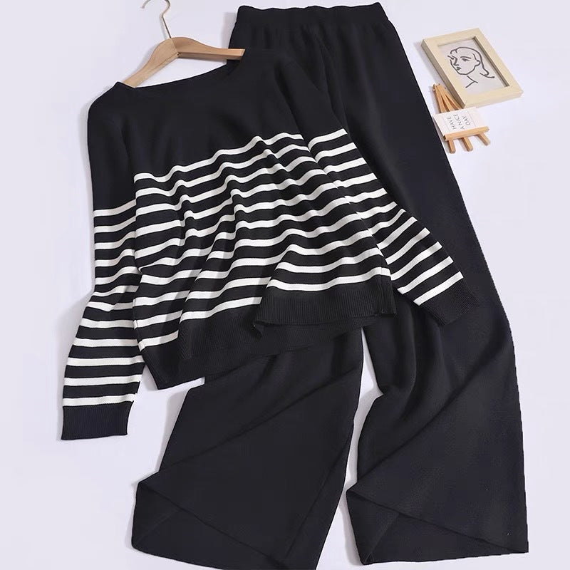 Damen gemütliches Strick-Loungewear-Set mit Streifenmuster Heidi-Mode