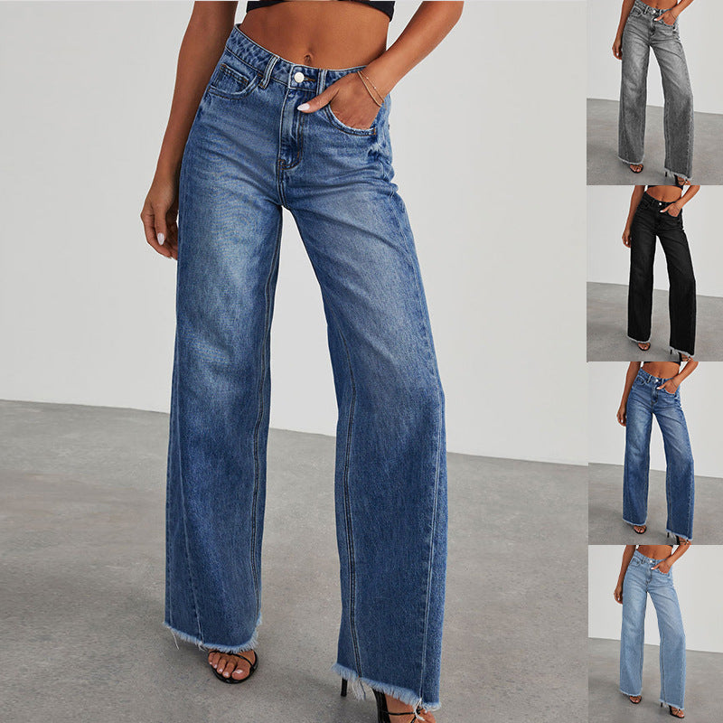 Damen Weitgeschnittene Jeans mit fransigen Säumen Heidi-Mode