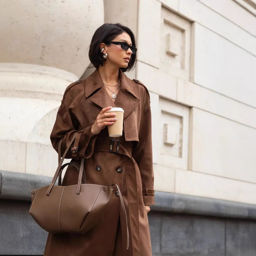 Damen Stilvoller Trenchcoat mit weitem Schnitt und Gürtel Heidi-Mode