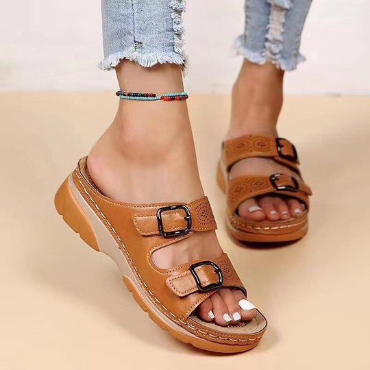 Damen Komfortable Clogs mit doppeltem Schnallenverschluss und ergonomischer Sohle Heidi-Mode