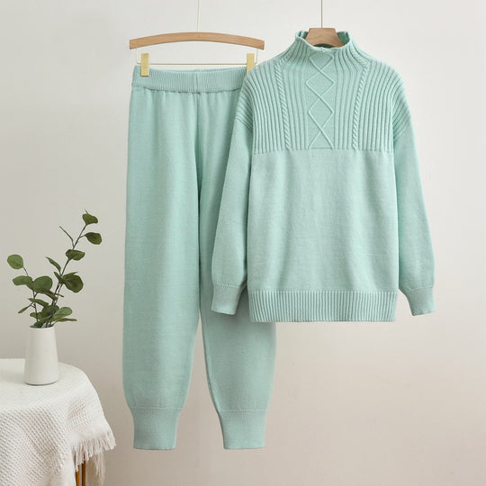 Damen gemütliches Strick-Loungewear-Set mit hohem Kragen und Rippstruktur Heidi-Mode