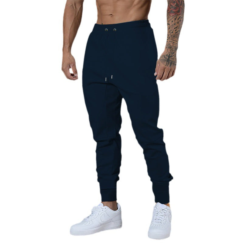 Herren Sportliche Jogginghose mit elastischem Bund und praktischen Reißverschlusstaschen Heidi-Mode