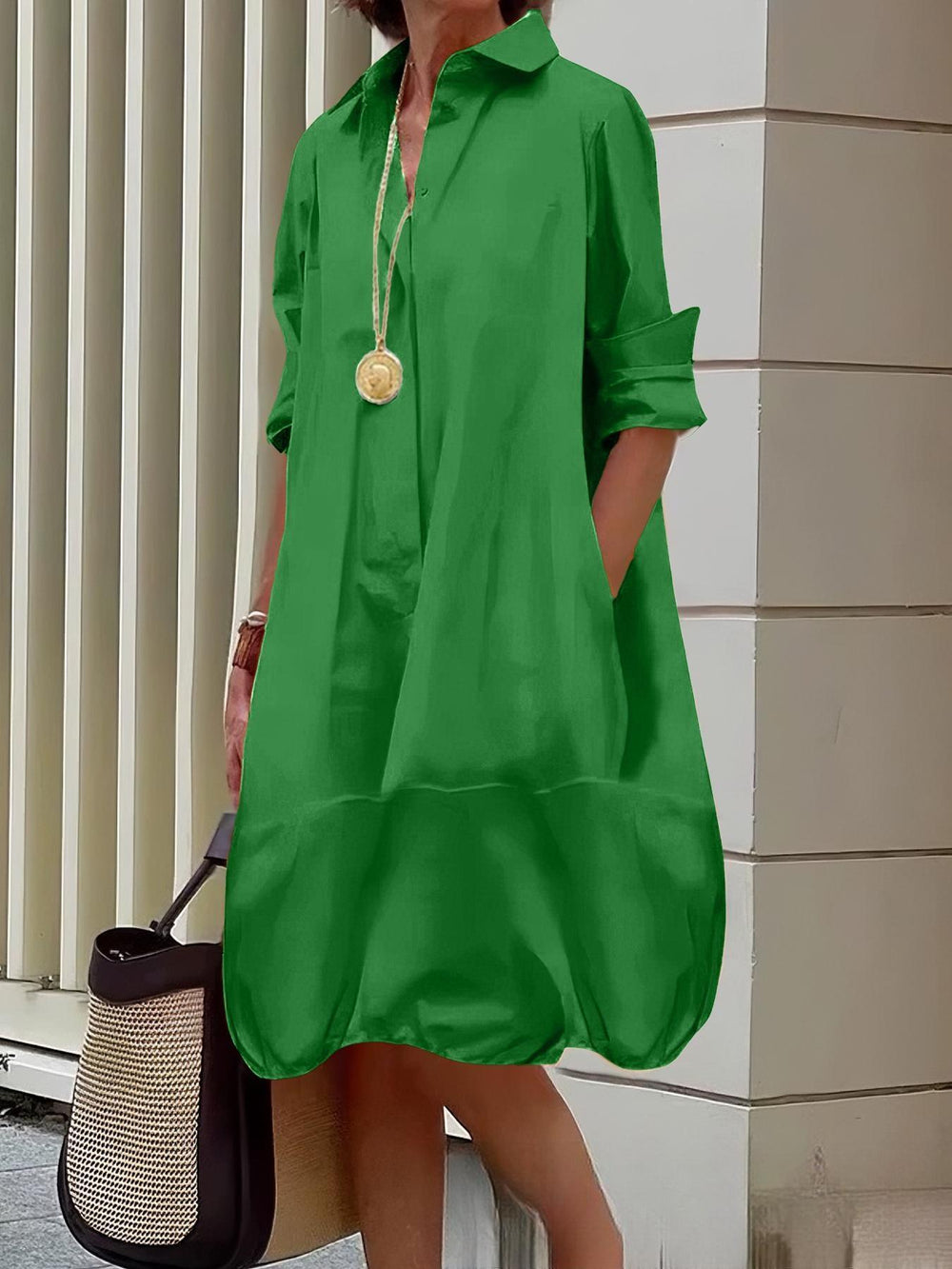 Damen Lässiges Hemdblusenkleid mit weit geschnittenem Saum Heidi-Mode