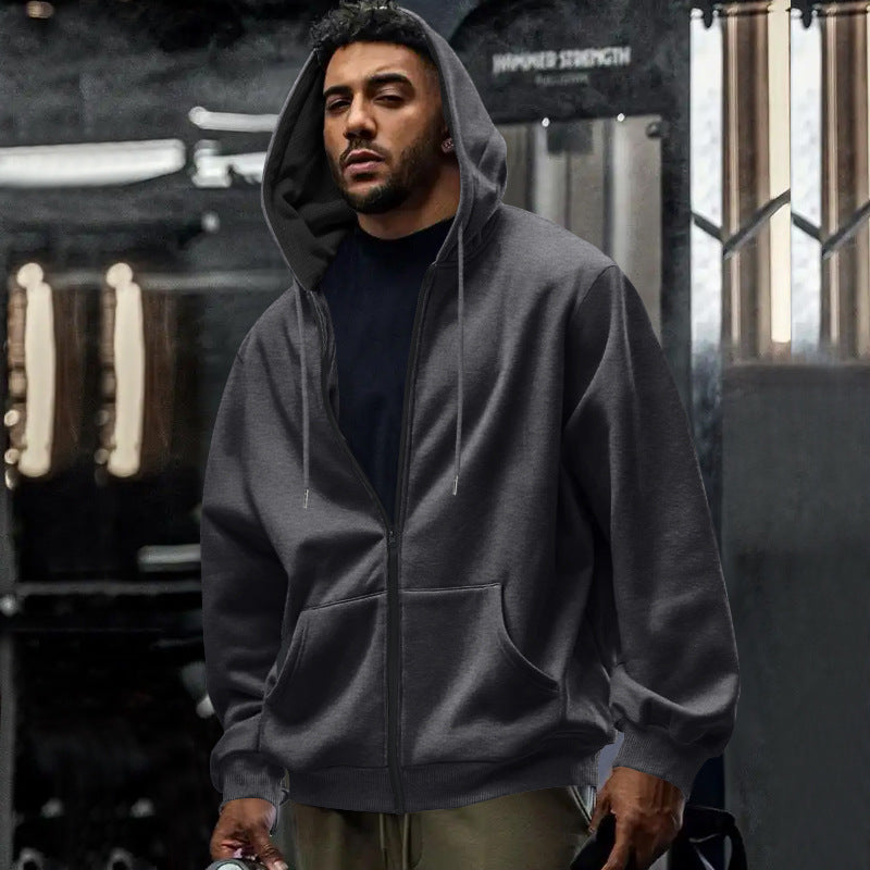 Herren Kapuzenjacke mit leichtem Reißverschluss und praktischen Taschen Heidi-Mode
