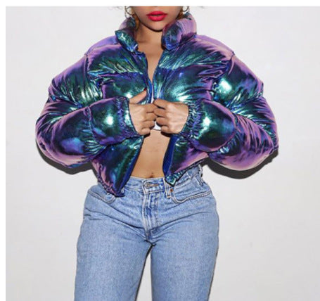 Damen modische kurze Steppjacke mit glänzendem Finish Heidi-Mode