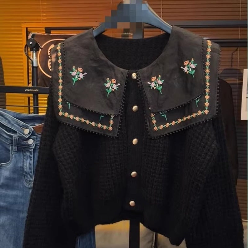Damen gestickterCardigan mit weit geschnittenem Kragen Heidi-Mode