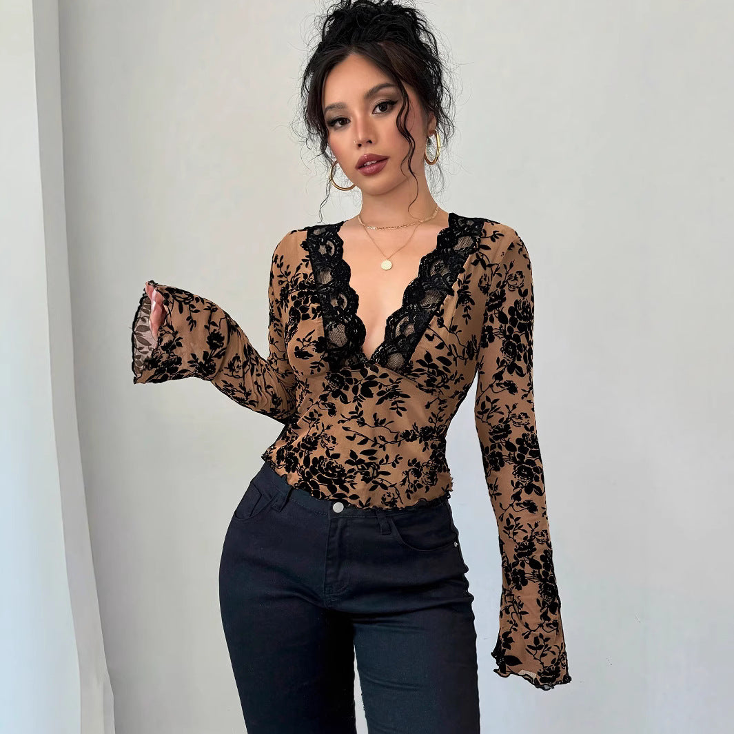 Damen Elegantes Spitzenoberteil mit tiefem V-Ausschnitt und Rüschendetails Heidi-Mode