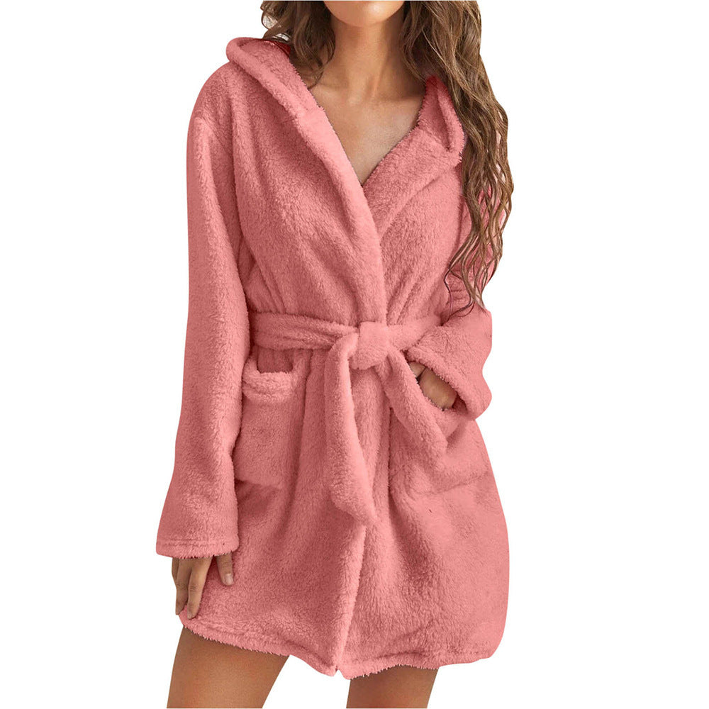 Damen Kuscheliger Fleece-Bademantel mit Kapuze und Gürtel Heidi-Mode