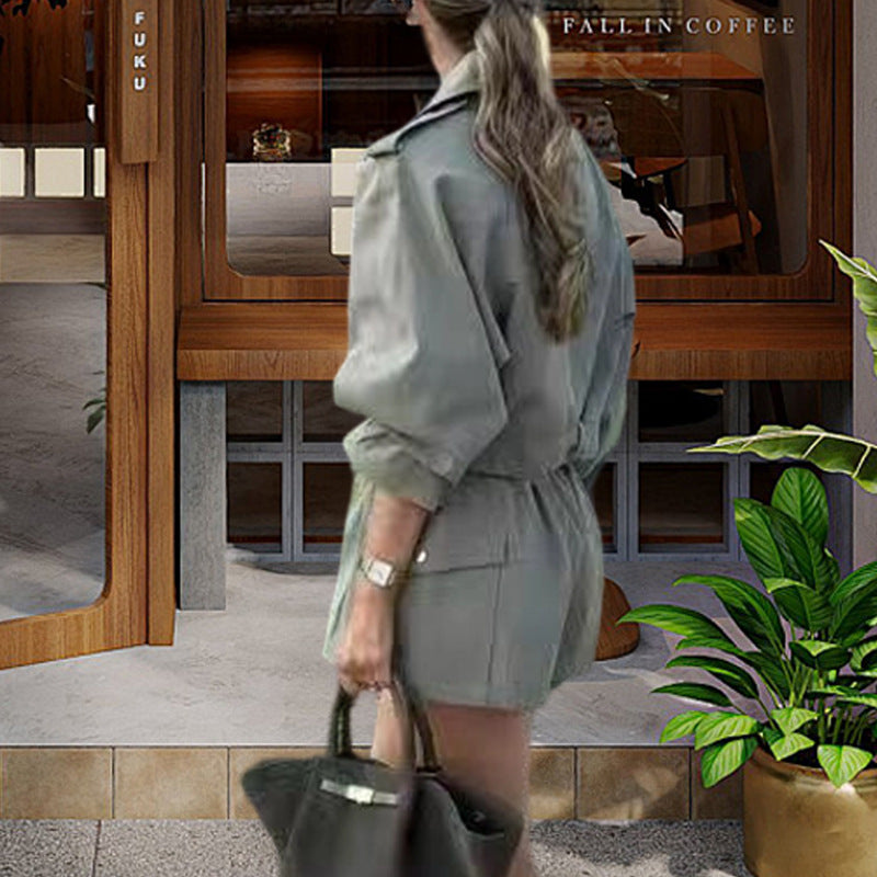 Damen Modische Trenchcoat-Jacke mit voluminösen Ärmeln und Gürtel Heidi-Mode