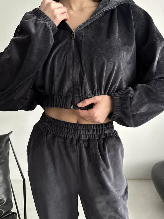 Damen Sportliche Velours-Jacke mit modernem Reißverschluss und elastischem Bund Heidi-Mode