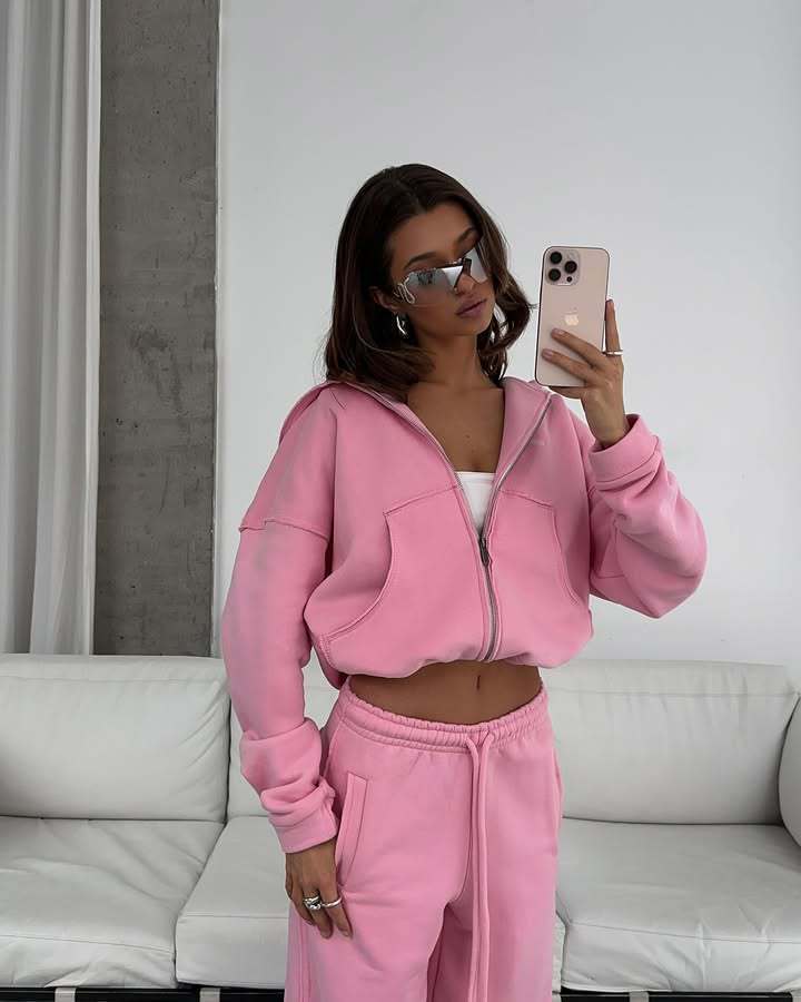 Damen lässiger Oversized Hoodie und bequeme Jogginghose mit modischen Details Heidi-Mode