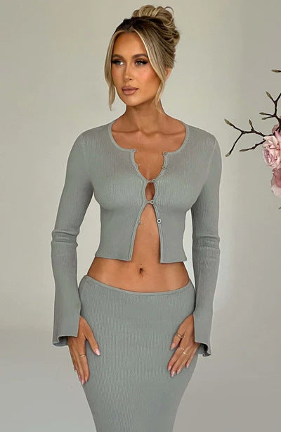 Damen Strick Set mit tiefem Ausschnitt und ausgestellten Ärmeln Heidi-Mode