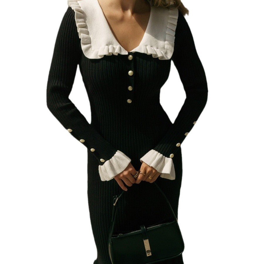 Damen Raffiniertes Strickkleid mit Rüschendetails und Perlknopfverzierung Heidi-Mode
