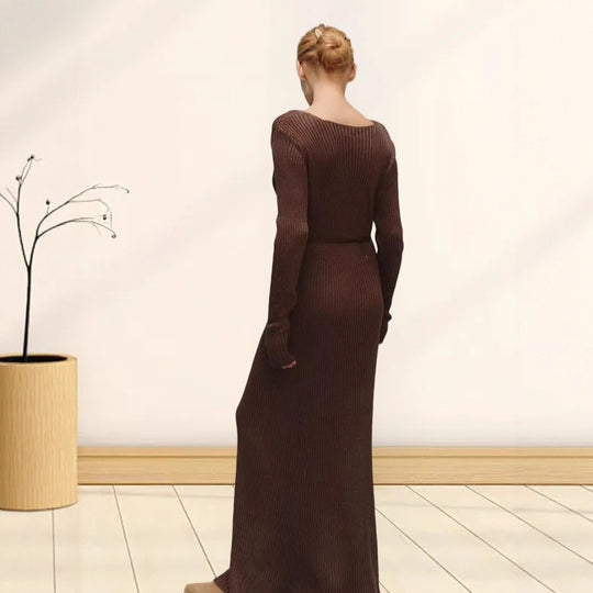 Damen Langarm-Strickkleid mit tiefem V-Ausschnitt und figurbetonter Silhouette Heidi-Mode