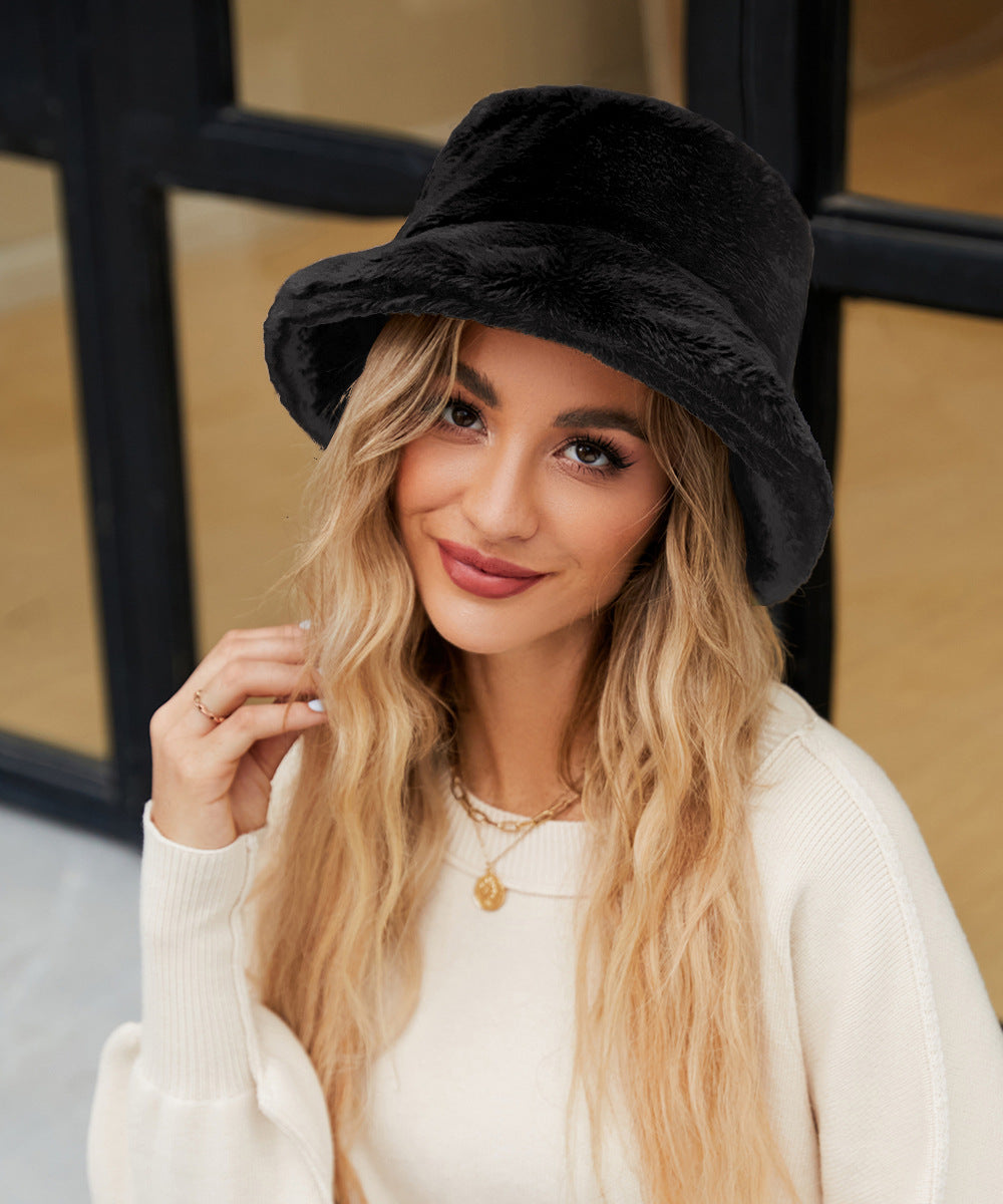 Damen Kuschelhut aus weichem Plüsch Heidi-Mode