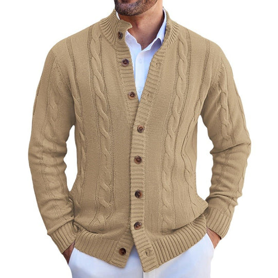 Herren Strickjacke mit Zopfmuster und umschlagbarem Kragen Heidi-Mode