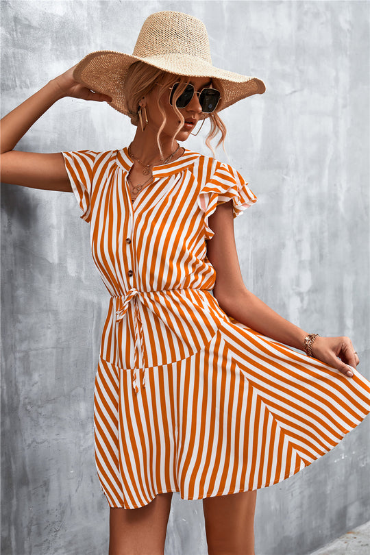 Damen Kurzarm-Kleid im angesagten Streifenlook mit Taillenzug und eleganten Rüschendetails Heidi-Mode