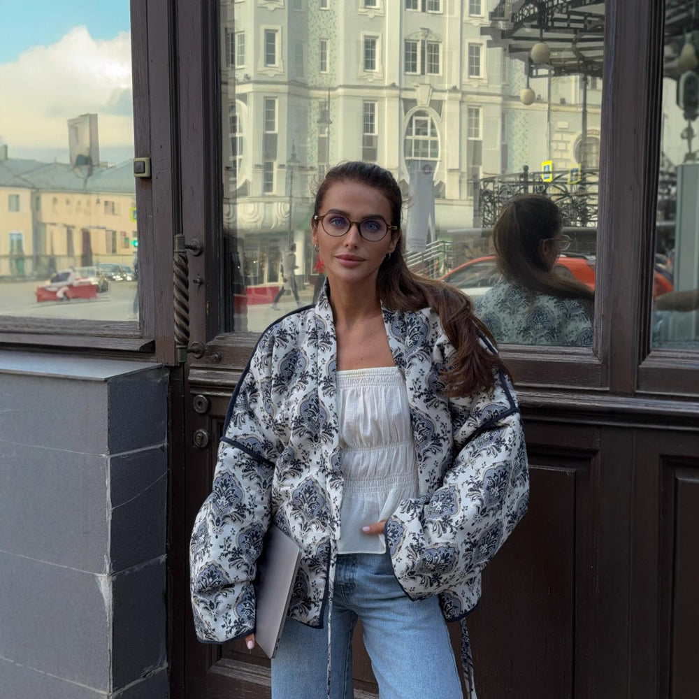 Damen Steppjacke mit floralem Design und modernem Schnitt Heidi-Mode
