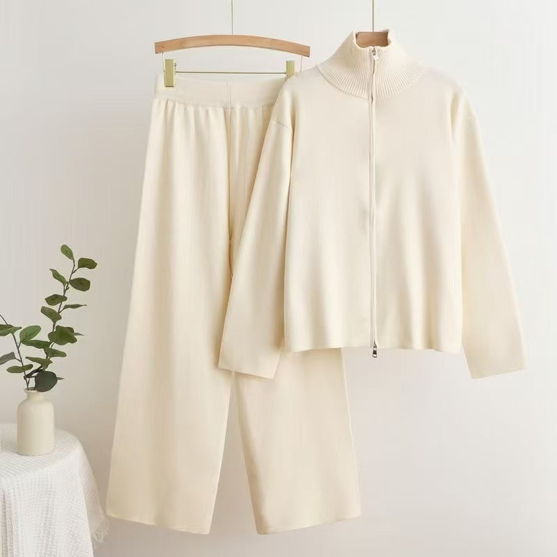 Damen gemütliches Strick-Loungewear-Set mit hohem Kragen Heidi-Mode
