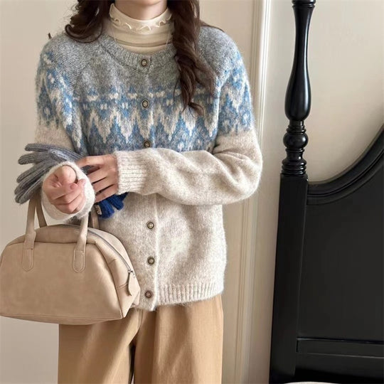 Damen Grobstrick Cardigan mit geometrischem Fair-Isle-Muster und eleganter Knopfleiste Heidi-Mode