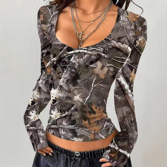 Damen Camouflage Langarmshirt mit V-Ausschnitt und modernen Details Heidi-Mode