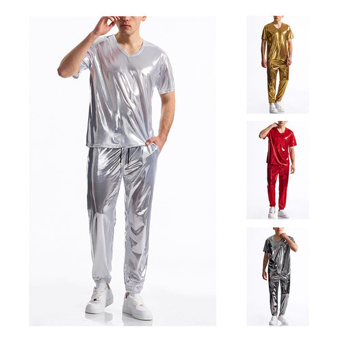 Herren Sportliches Set aus glänzendem Material mit V-Ausschnitt Heidi-Mode