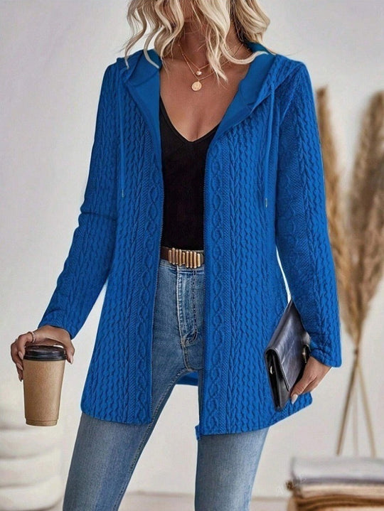 Damen Strickjacke mit Kapuze und trendigem Zopfmuster Heidi-Mode