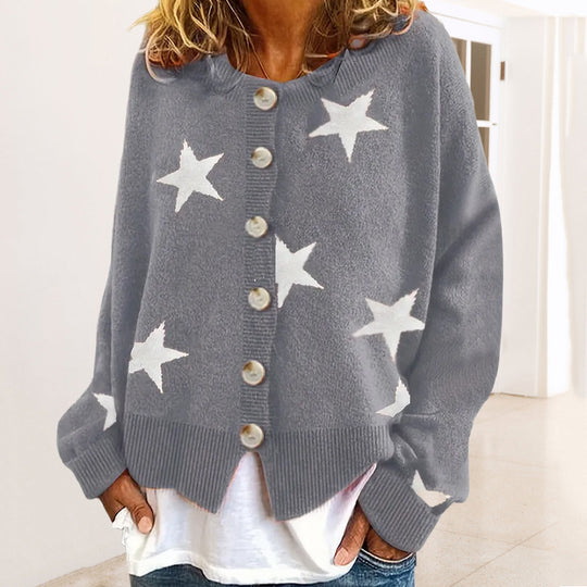 Damen modische Strickjacke mit Sternenmuster und Knopfdetails Heidi-Mode