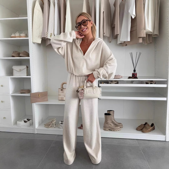 Damen Loungewear-Anzug aus weichem Fleece mit Kapuze und weitem Schnitt Heidi-Mode