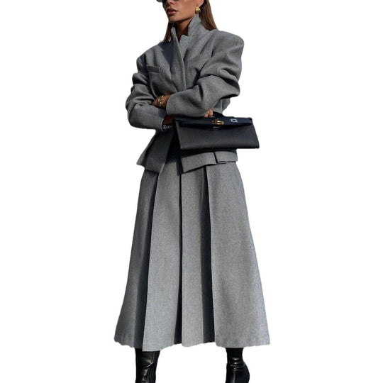 Damen elegantes und modernes Anzugset mit tailliertem Blazer und schwingendem Rock Heidi-Mode
