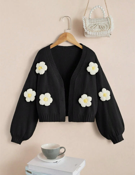 Damen Kurzjacke mit verspielten Blumenapplikationen Heidi-Mode