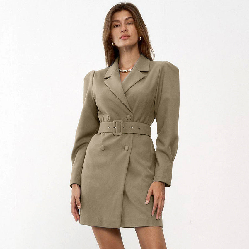 Damen Blazer-Kleid mit breitem Gürtel und eleganten Knopfdetails Heidi-Mode