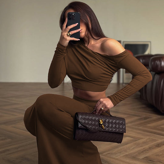 Damen figurbetontes zwei-teiliges Set mit asymmetrischem Oberteil Heidi-Mode