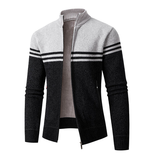 Herren Strickjacke mit modernem Zipper und sportlichem Streifenmuster Heidi-Mode